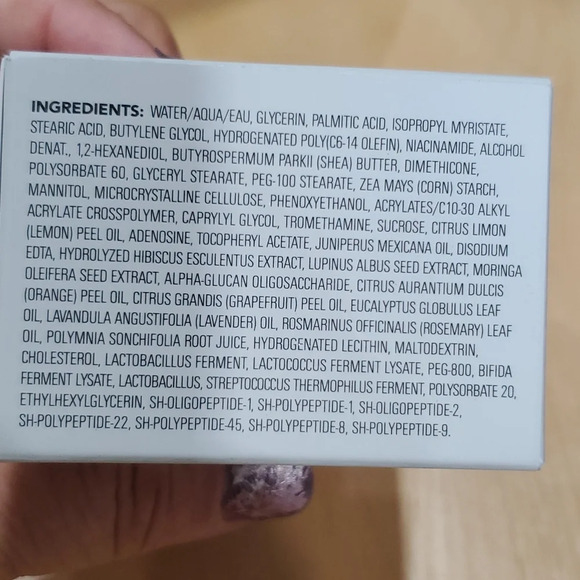 Saturday skin pore clarifying toner - Picture 8 of 9